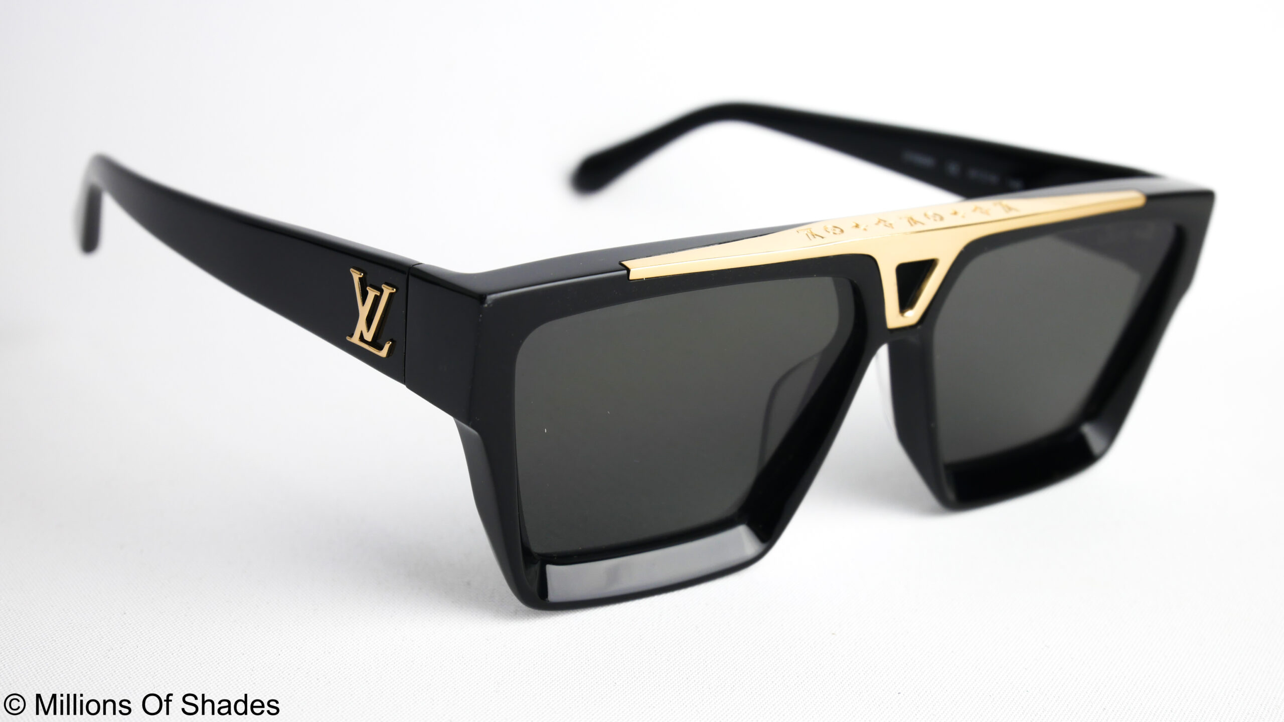 Louis Vuitton 1.1 Evidence Sunglasses (Z1502W, 1.1 EVIDENCE SUNGLASSES,  Z1502E)