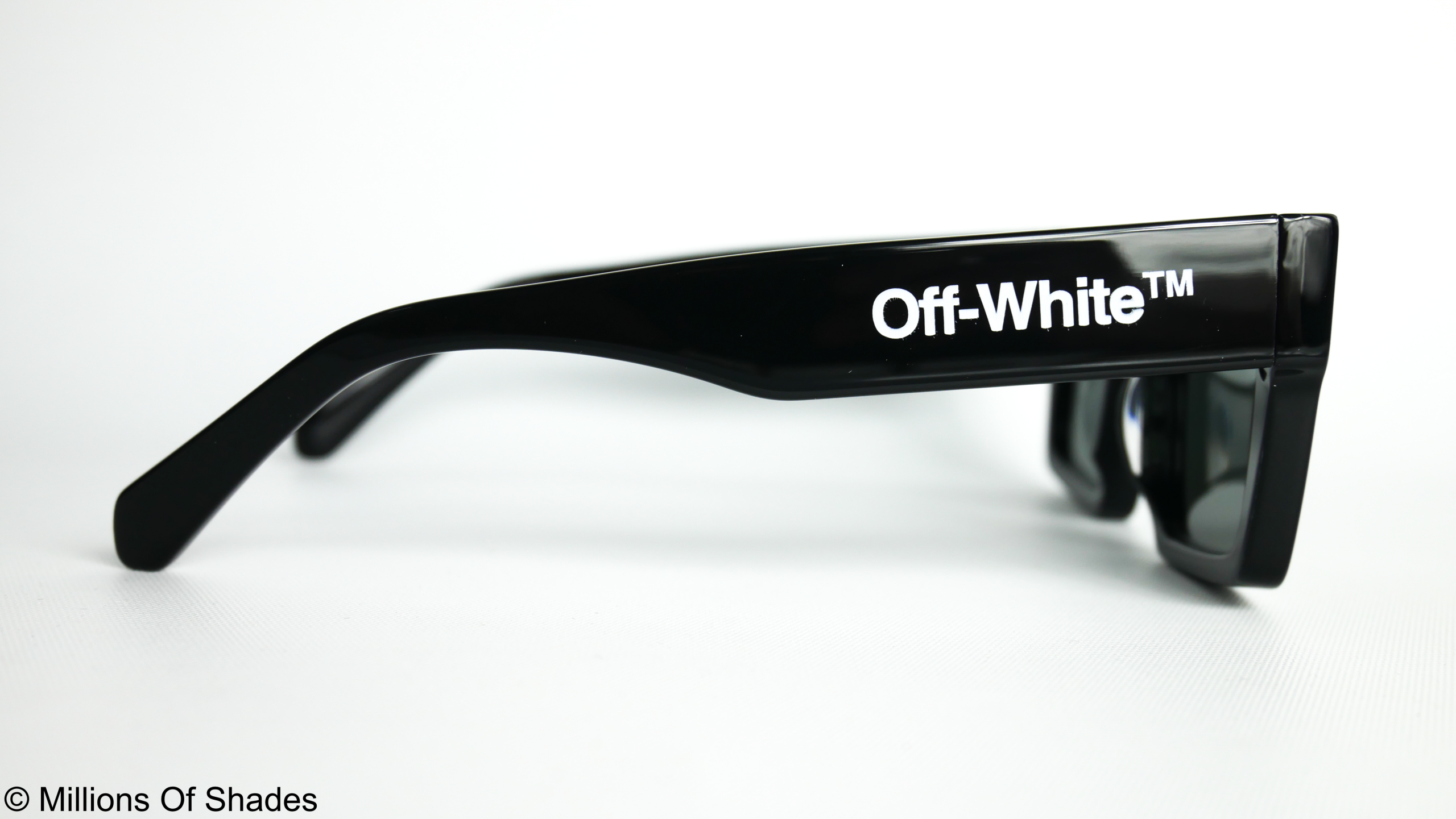 Off White - Nassau Sunglasses - Black - Image 3