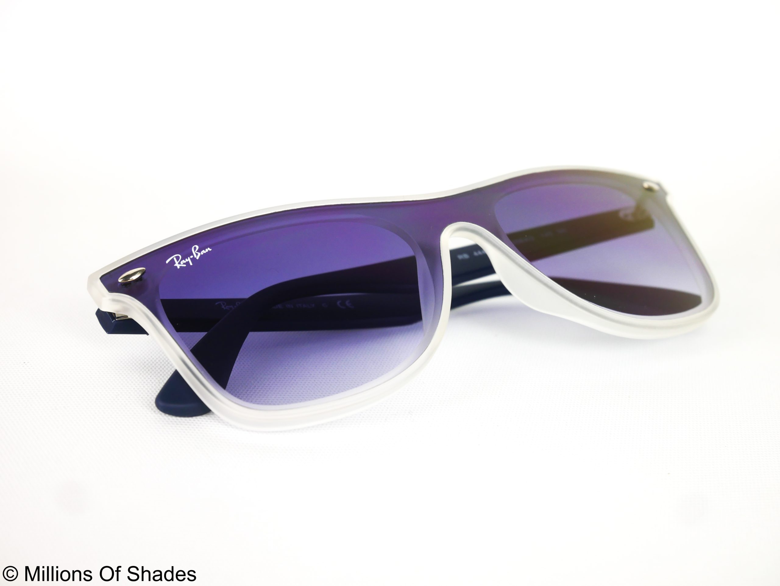Blaze Wayfarer RB4440N Transparent Gradient Blue - Image 4